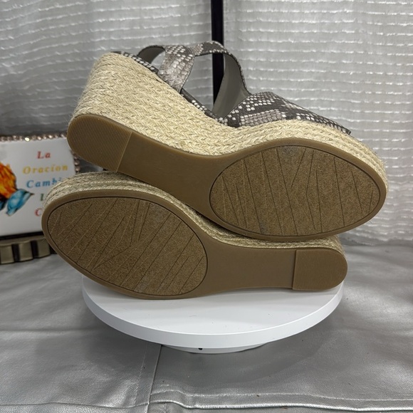 (H5)Carlos by Carlos Santana Faux Reptile Leather Wedge with Slingback HeelSz 9M - Picture 8 of 13